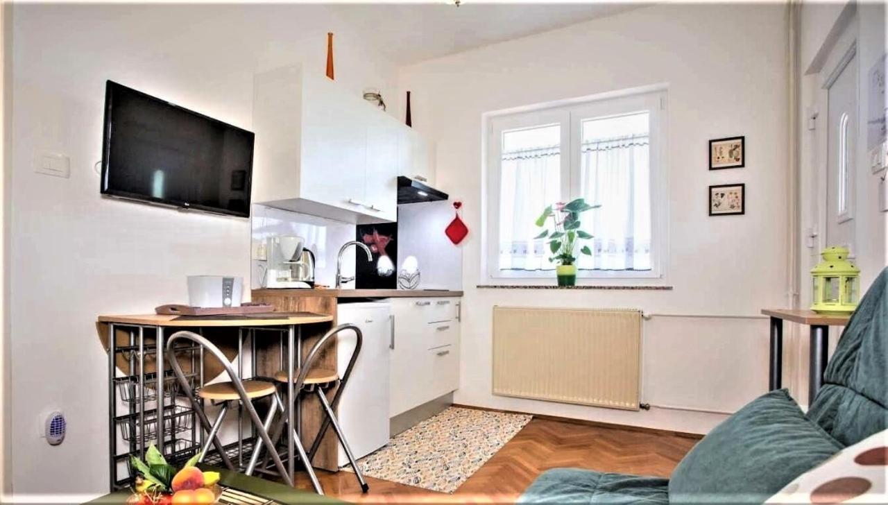 Apartment Green Oasis 1 Умаг Екстериор снимка