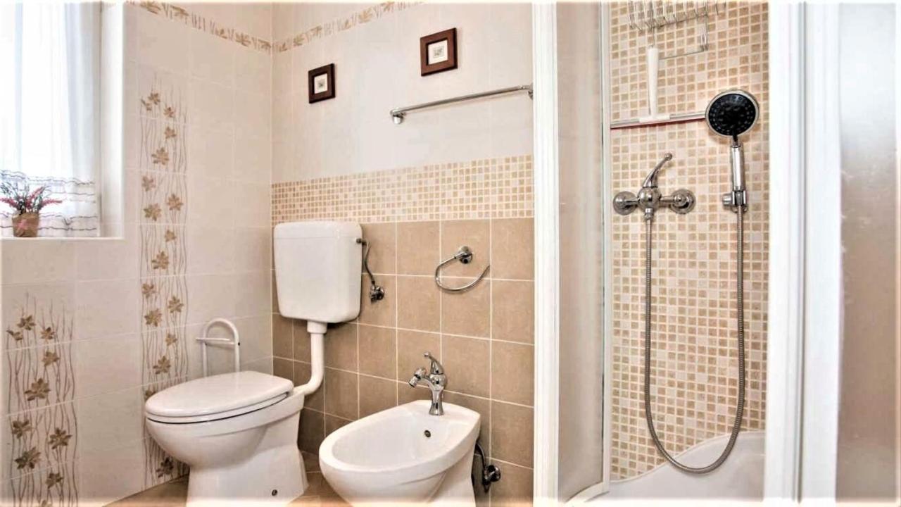 Apartment Green Oasis 1 Умаг Екстериор снимка