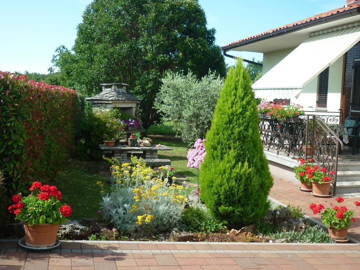Apartment Green Oasis 1 Умаг Екстериор снимка
